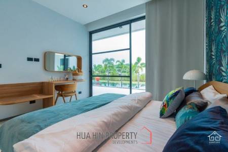 LA LUA : Outstanding 4 Bed Pool Villa on Resort Development close to Banyan Golf Course