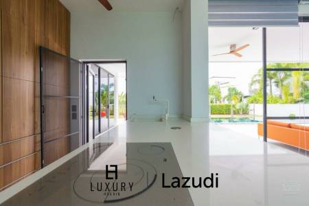 LA LUA : Outstanding 4 Bed Pool Villa on Resort Development close to Banyan Golf Course