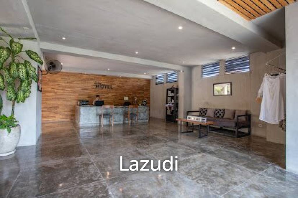 Stunning Freehold 30 bedroom hotel in Echo beach