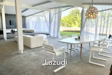 Architectural masterpiece 6 bedroom villa in Pererenan Bali