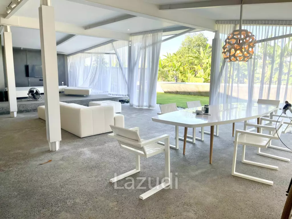 Architectural masterpiece 6 bedroom villa in Pererenan Bali