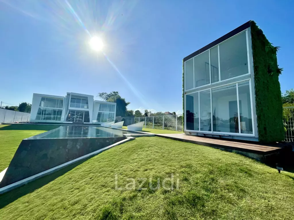 Architectural masterpiece 6 bedroom villa in Pererenan Bali