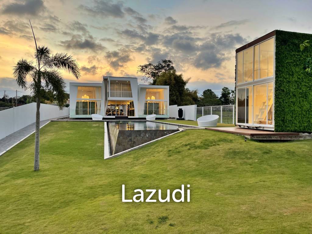 Architectural masterpiece 6 bedroom villa in Pererenan Bali