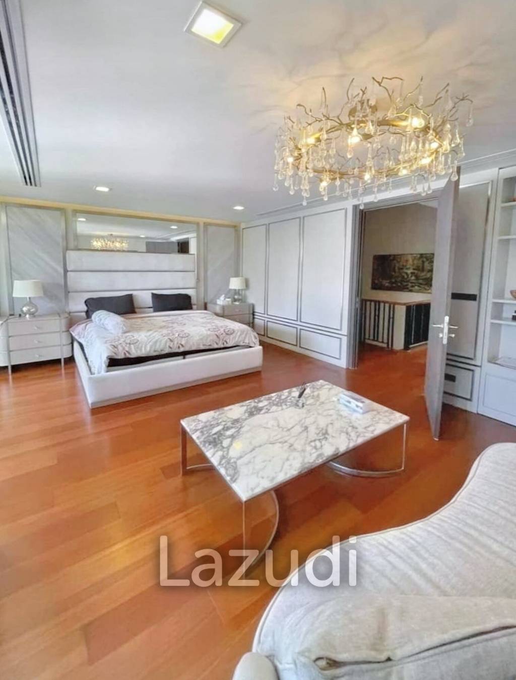 4 Bed 5 Bath 425 SQ.M at Quarter 31