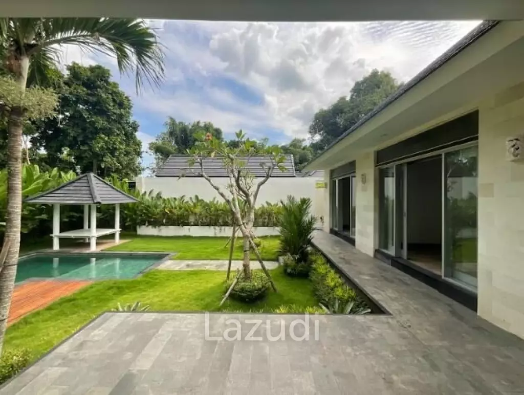 Newly built homes 3 Bedrooms villa in Pererenan Bali