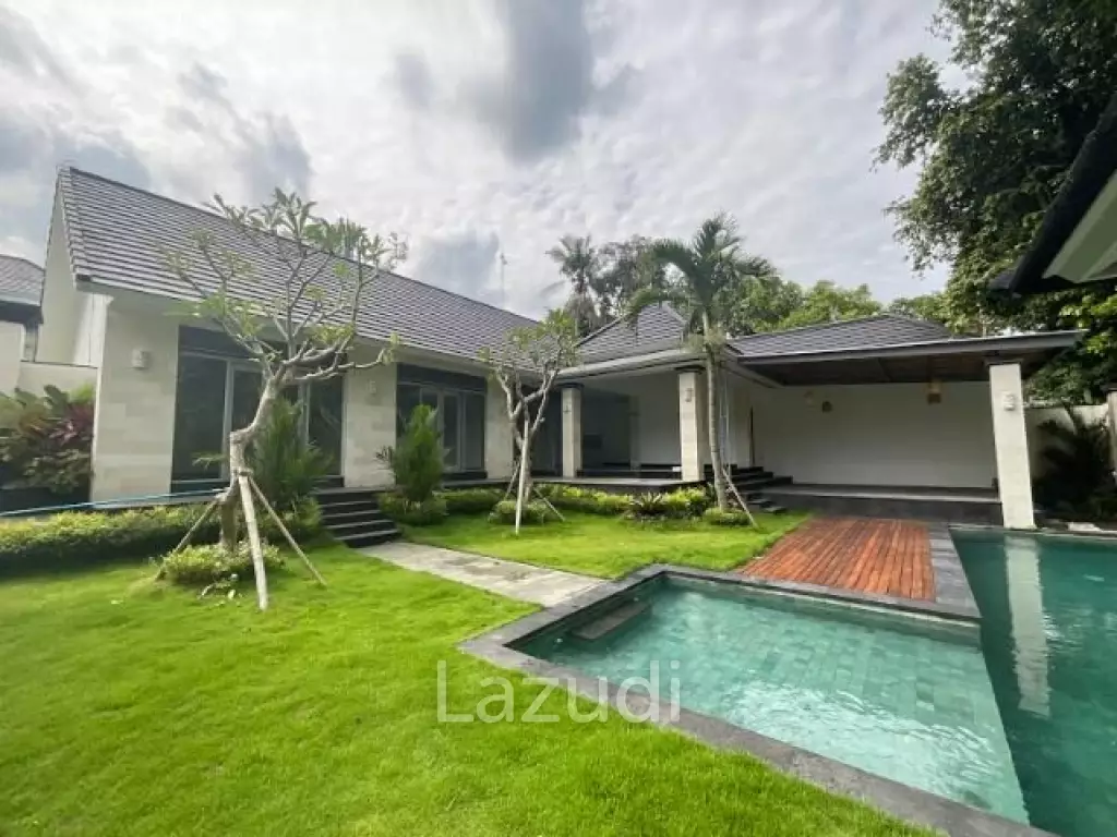 Newly built homes 3 Bedrooms villa in Pererenan Bali