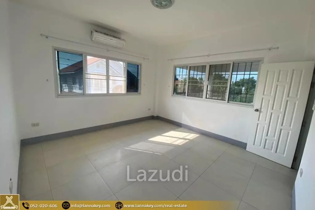 Comfortable Spacious House