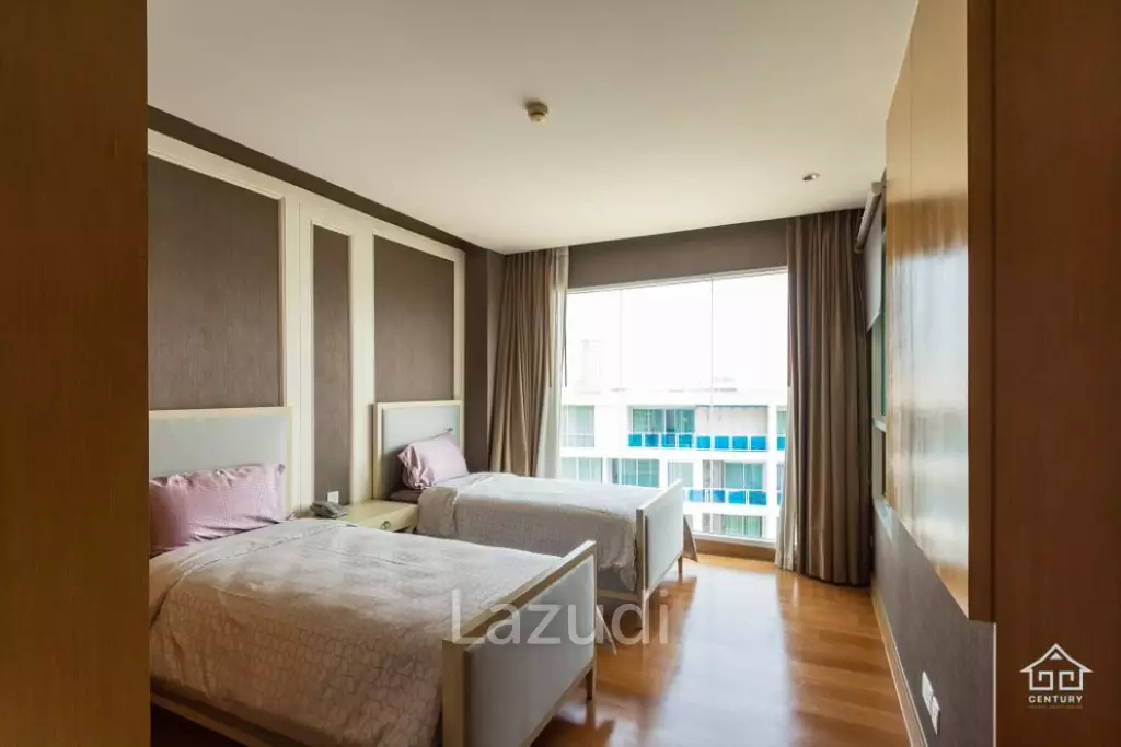 2 Bedrooms condo near the beach for sale