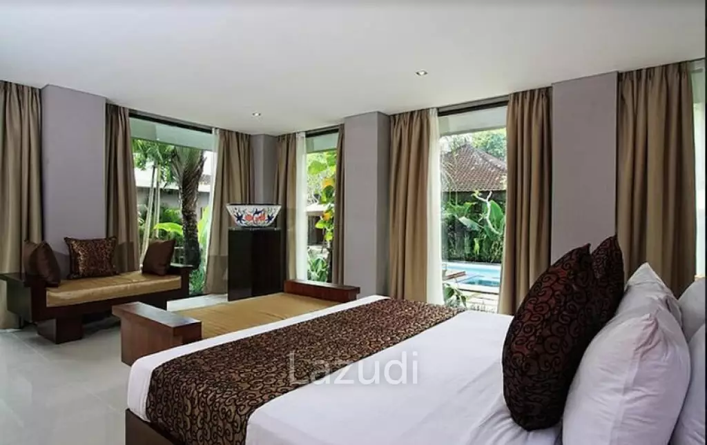 Amazing Entertainment 5 Bedroom Villa Seminyak Bali