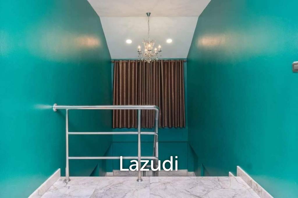 Two Story detached house for Sale!!!