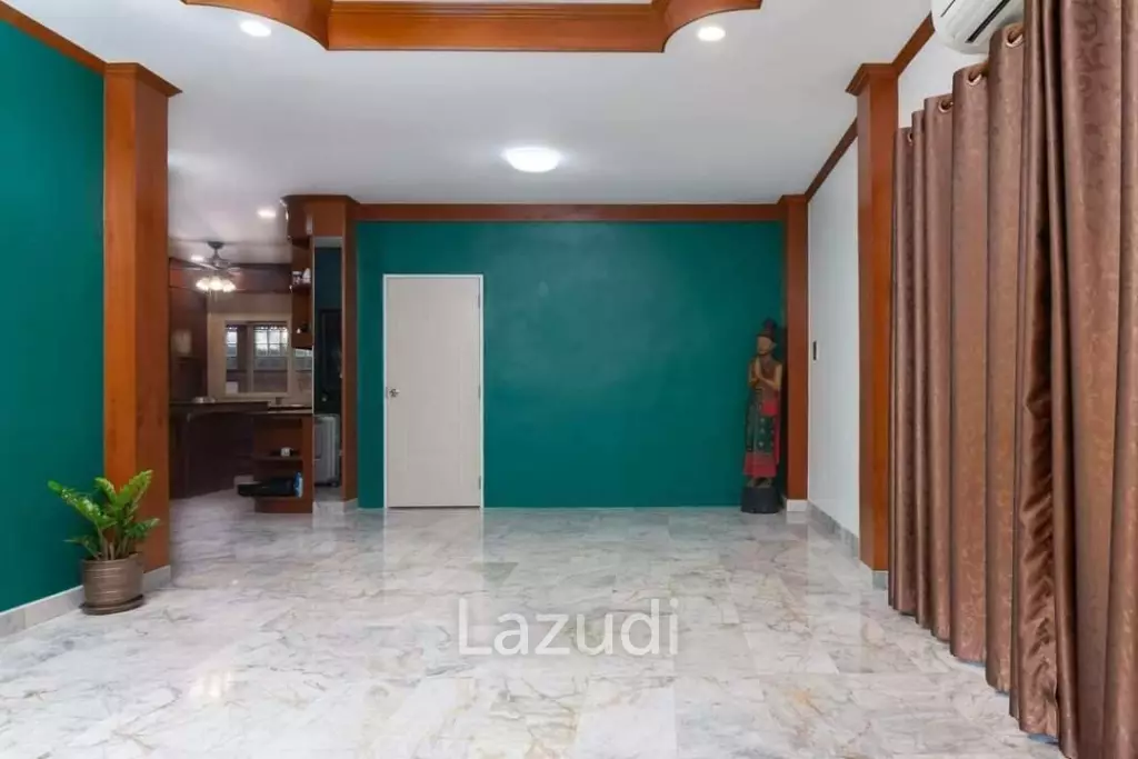 Two Story detached house for Sale!!!
