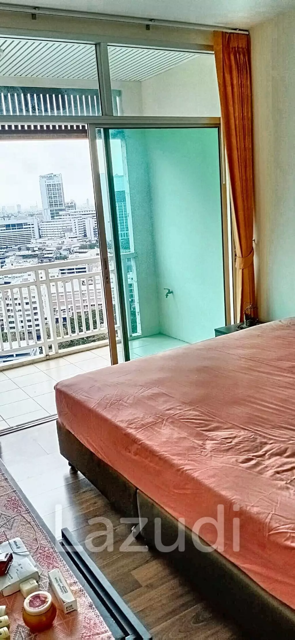 2 Bed 2 Bath 60 SQ.M Chewathai Ratchaprarop