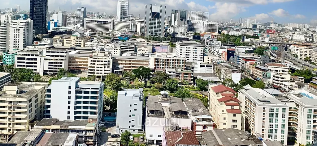 2 Bed 2 Bath 60 SQ.M Chewathai Ratchaprarop