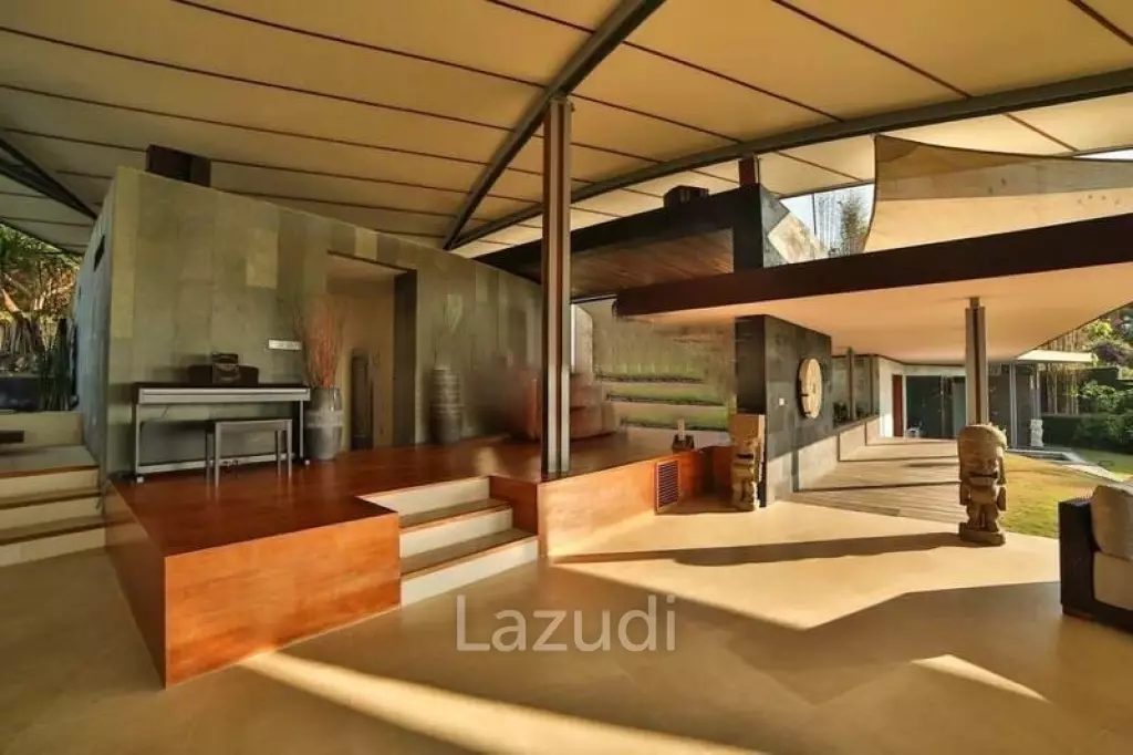 Spectacular 4 Bedroom Freehold villa full furnished in Padang Padang Bukit Pecatu