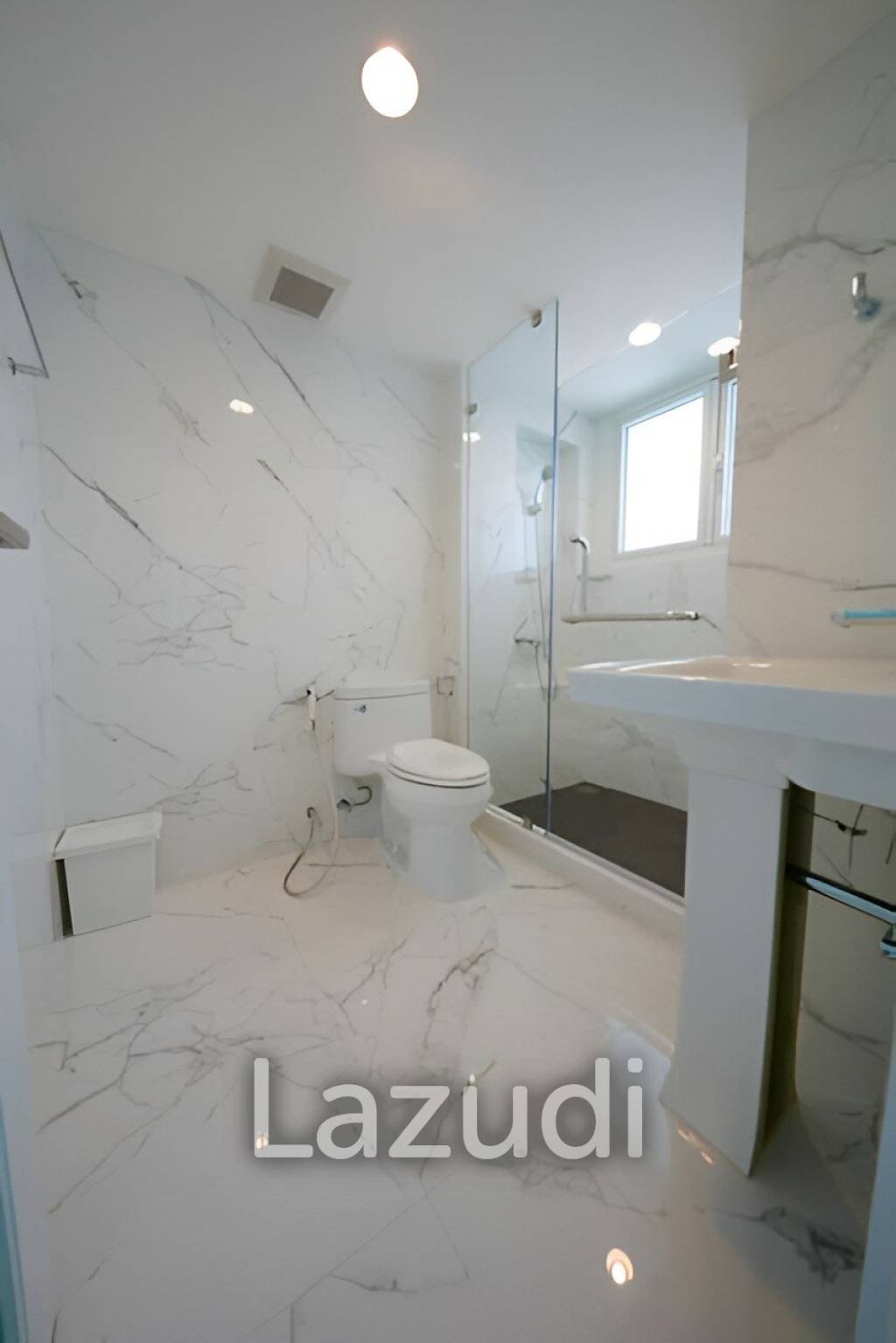 3 Bed 3 Bath 166 Sqm Condo For Sale