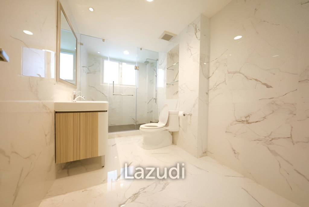 3 Bed 3 Bath 166 Sqm Condo For Sale
