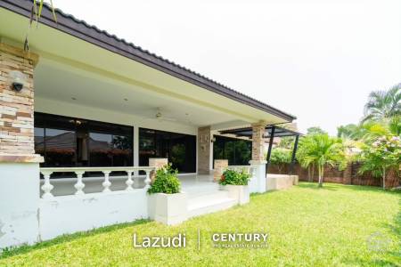 LAGUNA : Good Value 3 bed villa near town centre