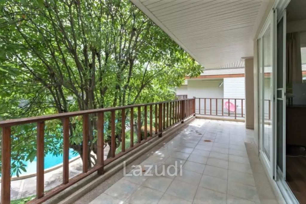 BAAN TALAY SAMRAN: 2 Storey 3 Bed Villa