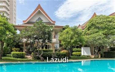 BAAN TALAY SAMRAN: 2 Storey 3 Bed Villa