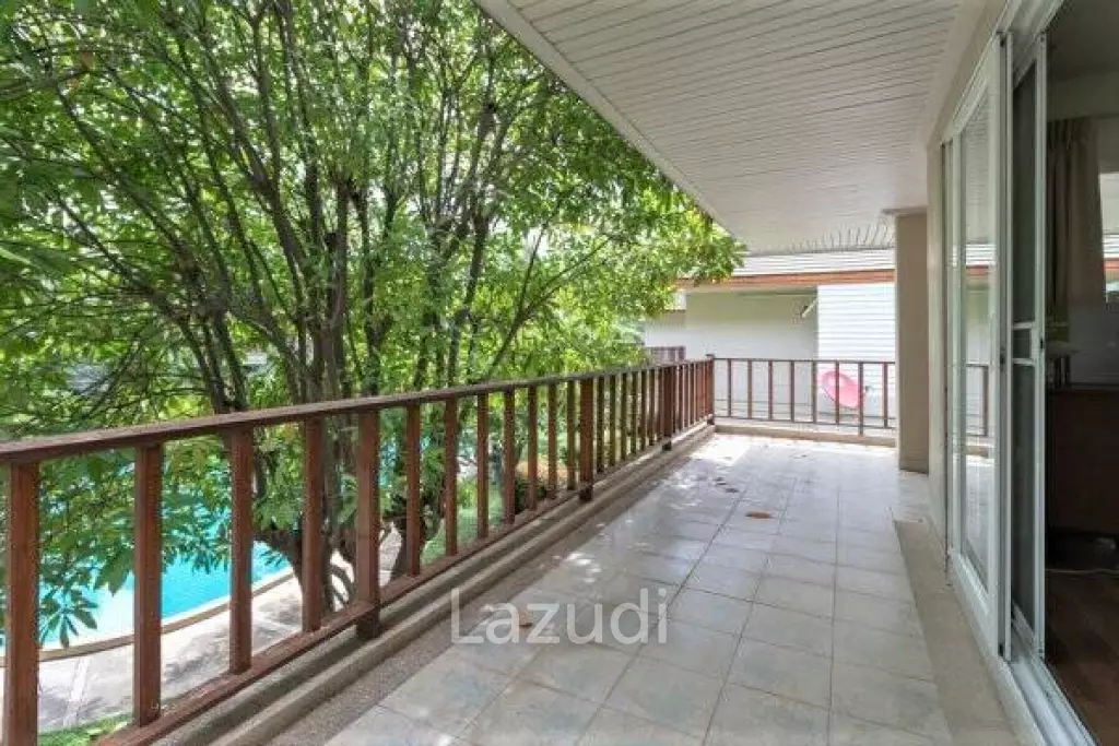 BAAN TALAY SAMRAN: 2 Storey 3 Bed Villa