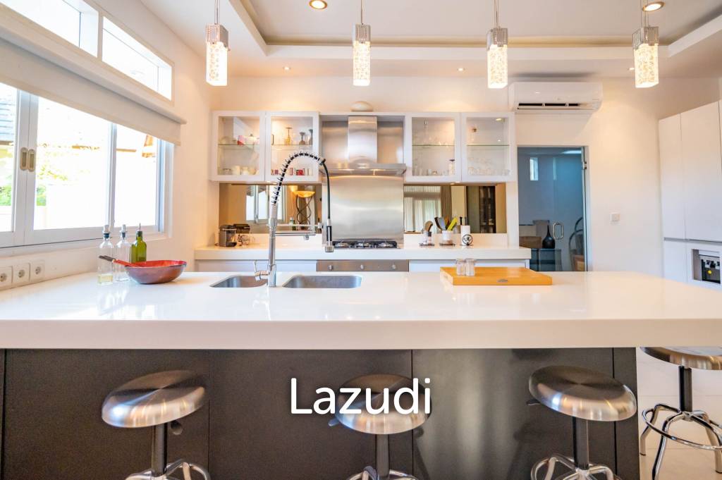 Leasehold Villa for Sale in Nusa Dua Gated Community