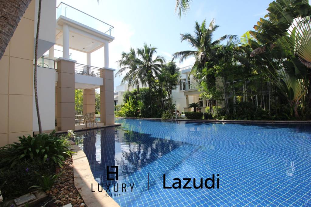 Blue Lagoon: Large 2 Bed Luxury Condo with Hotel Facilities