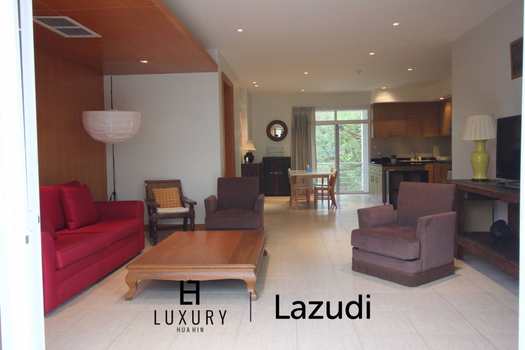 Blue Lagoon: Large 2 Bed Luxury Condo with Hotel Facilities