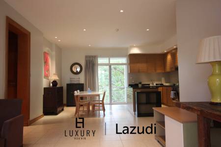 Blue Lagoon: Large 2 Bed Luxury Condo with Hotel Facilities