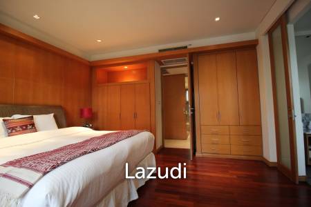 Blue Lagoon: Large 2 Bed Luxury Condo with Hotel Facilities