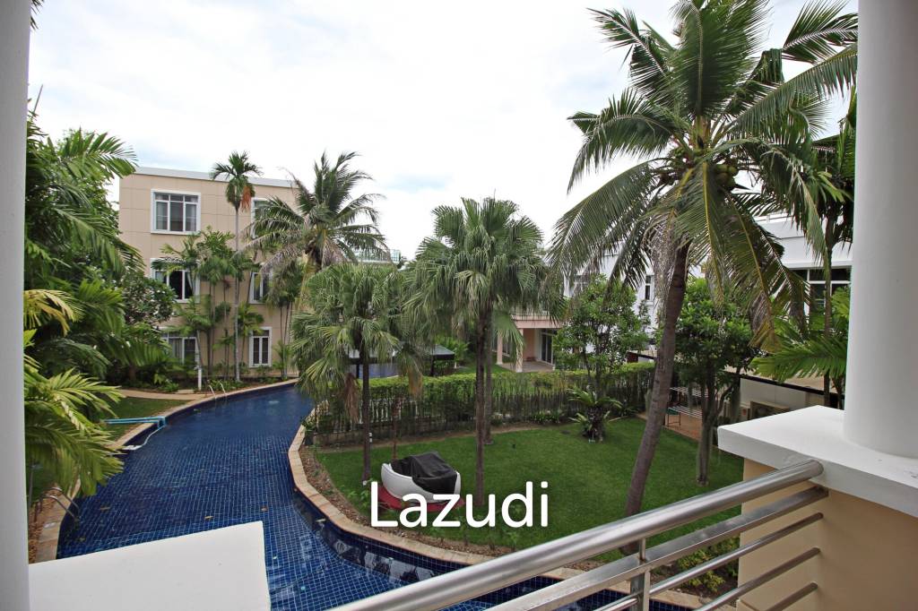 Blue Lagoon: Large 2 Bed Luxury Condo with Hotel Facilities