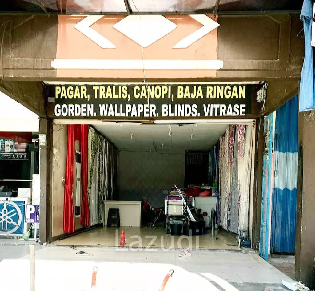 Toko Dijual di Pinggir Jalan Dekat Pasar Kahayan Palangka Raya, Bundaran Besar, RS Permata Hati, Universitas Palangka Raya