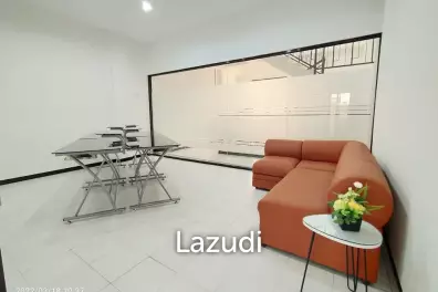 Sewa Kantor Coworking Space di Surabaya Dekat Kampus UWKS, Ciputra World Surabaya, Islamic Centre Surabaya