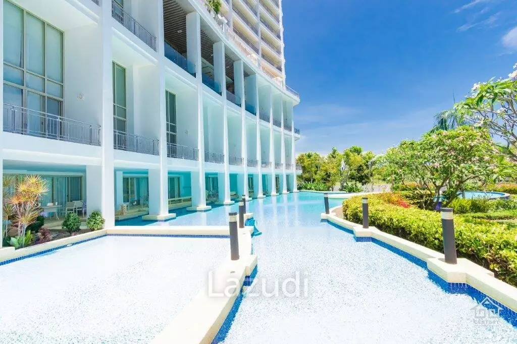 BOATHOUSE : Luxury 1 bed Duplex Condo