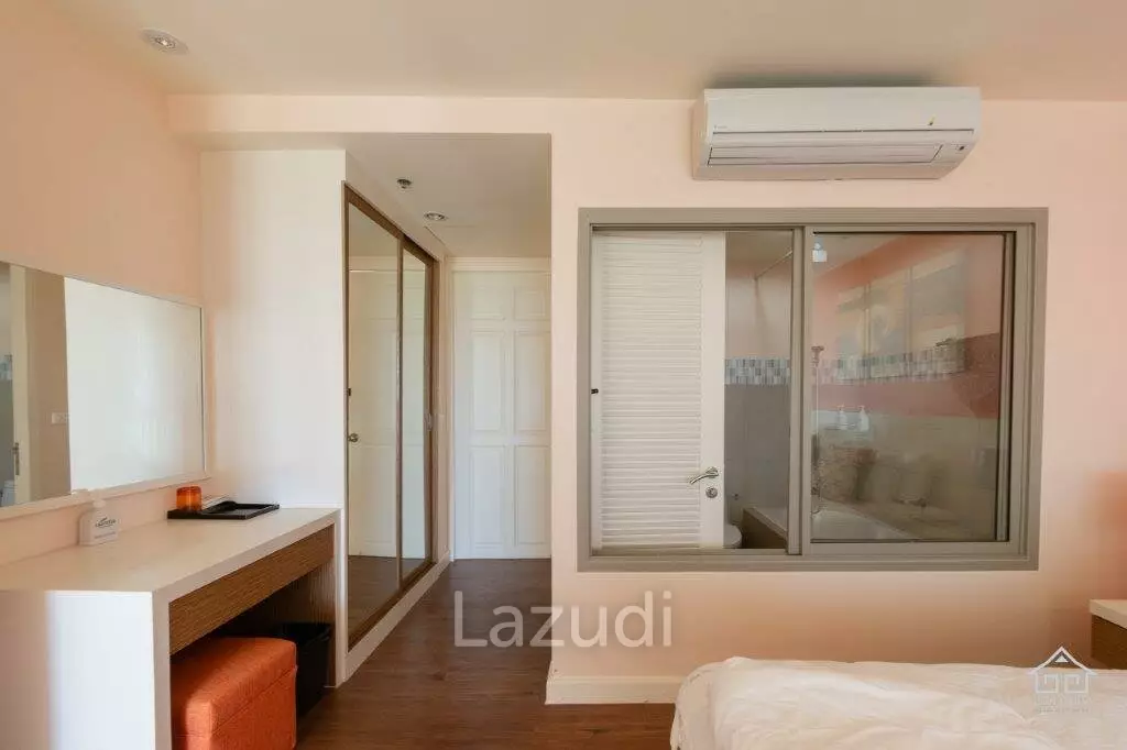 BOATHOUSE : Luxury 1 bed Duplex Condo