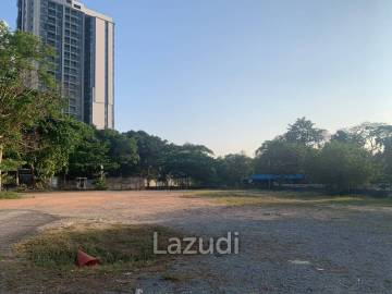 Land for sale Phatumnuk Hill