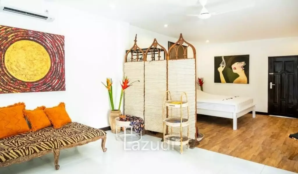 Beautiful Estate living 7 Bedroom Full Furnished in Cempaka Tanah Lot Bali