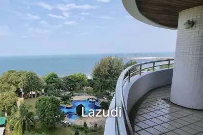 Krisada Condotel cliff and park pattaya