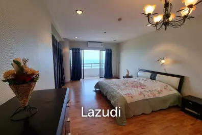 Krisada Condotel cliff and park pattaya
