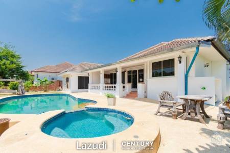 LAGUNA : 6 Bed Pool Villa with beautiful canal views, great rental potential LAGUNA : 6 Bed Pool Villa with beautiful canal views, great rental potential