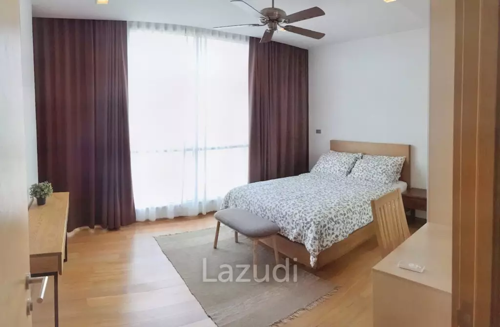 2 Bed 2 Bath 113 SQ.M Hyde Sukhumvit 13