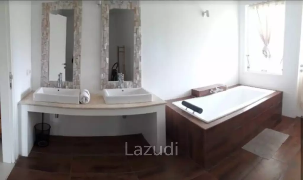 Large Family home 4 Bedroom, semi Furnished Leasehold in Umalas Badung Bali