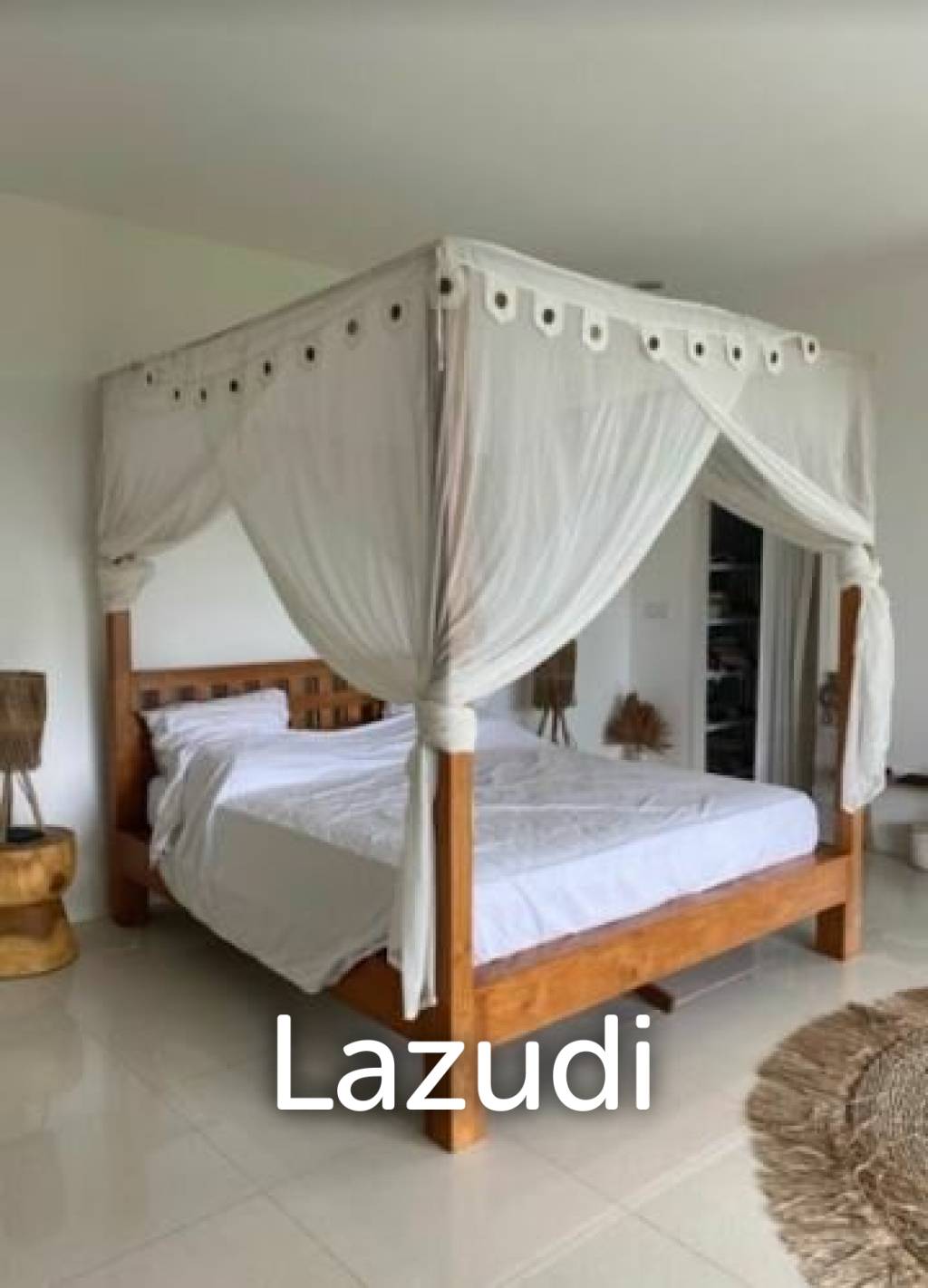 Large Family home 4 Bedroom, semi Furnished Leasehold in Umalas Badung Bali