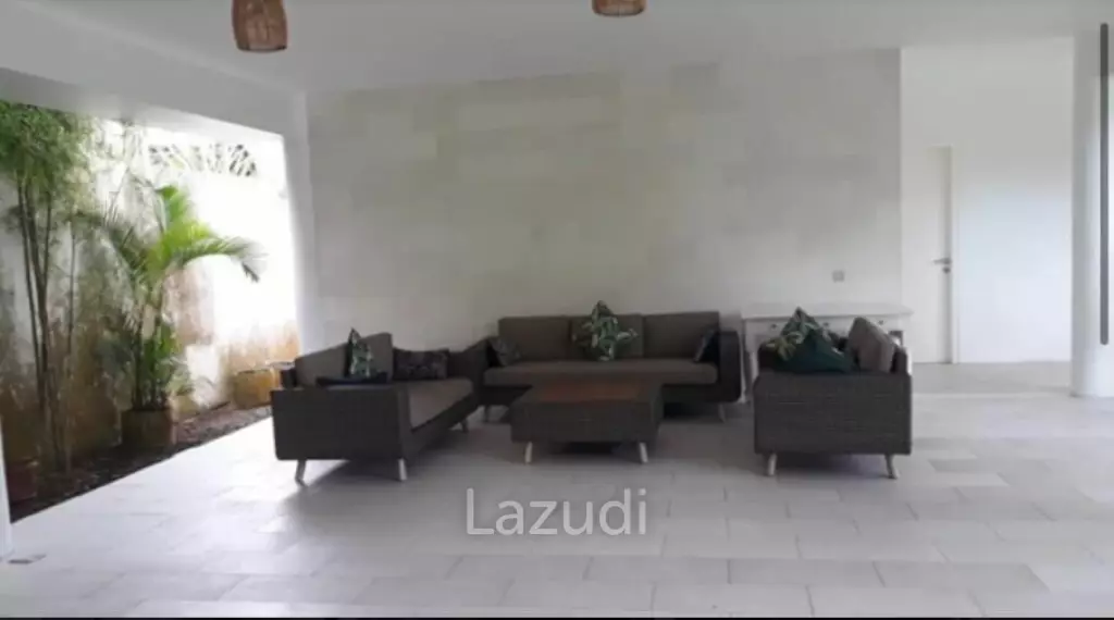 Large Family home 4 Bedroom, semi Furnished Leasehold in Umalas Badung Bali