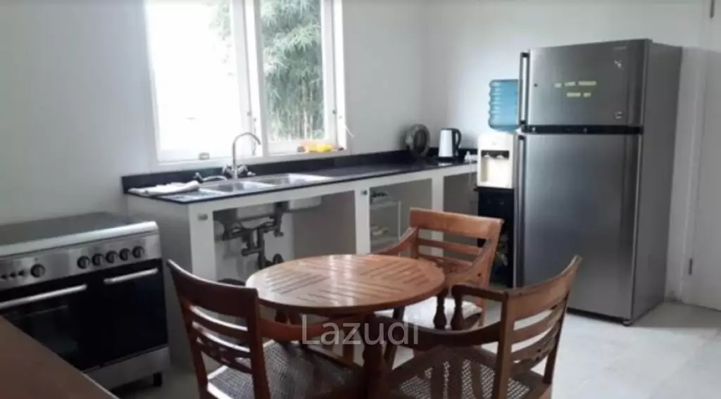 Large Family home 4 Bedroom, semi Furnished Leasehold in Umalas Badung Bali