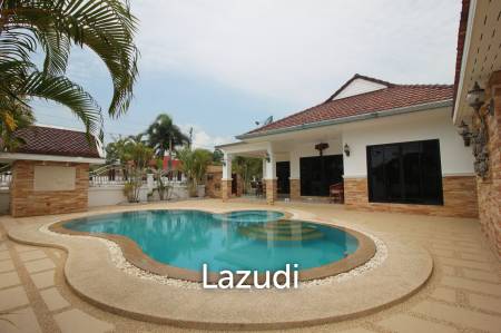 Tropical Garden Village: Good Value 3 Bedroom Pool Villa