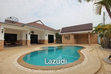 Tropical Garden Village: Good Value 3 Bedroom Pool Villa