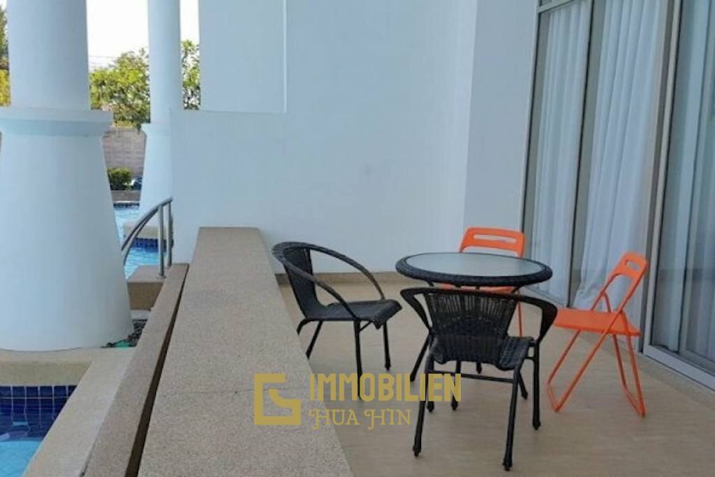 SPACIOUS 3 BEDROOM DUPLEX CONDO WITH DIRECT POOL ACCESS AT THE BOAT HOUSE HUA HIN