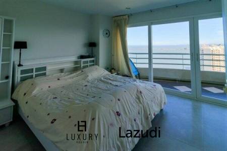 3 Bedroom Condo Sea View