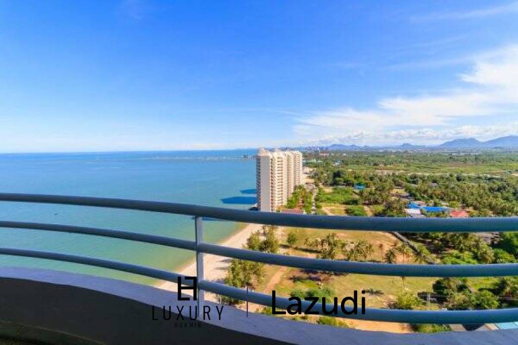 3 Bedroom Condo Sea View