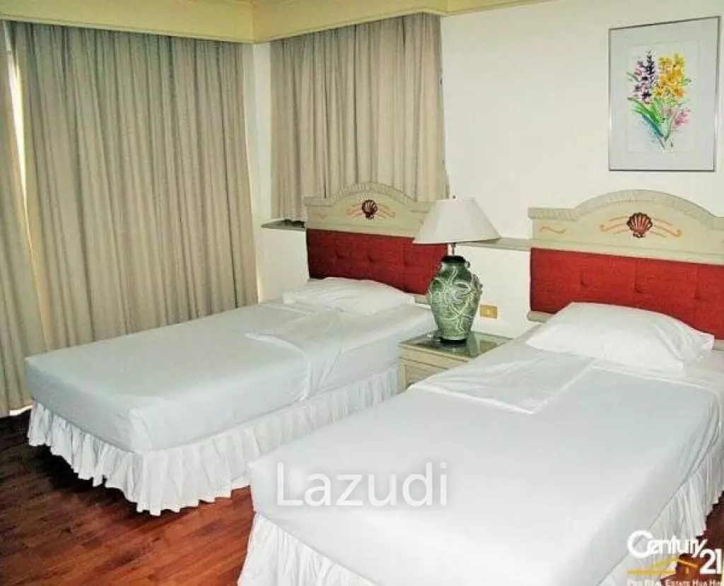 BEACH FRONT 2 BED CONDO FOR RENT